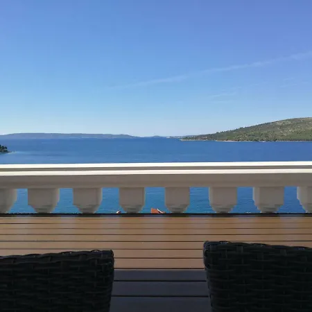 Apartments Prpic Seget Vranjica Exterior photo