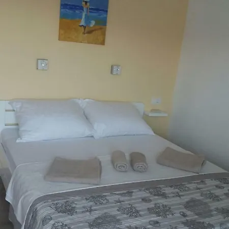 Apartments Prpic Seget Vranjica Exterior photo